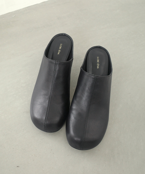 SLOBE IENA（スローブイエナ）の「SLOBE スクエアトゥミュール（その他シューズ・レディース・ブラック・23cm/23.5cm/24cm/24.5cm）」の4枚目の写真