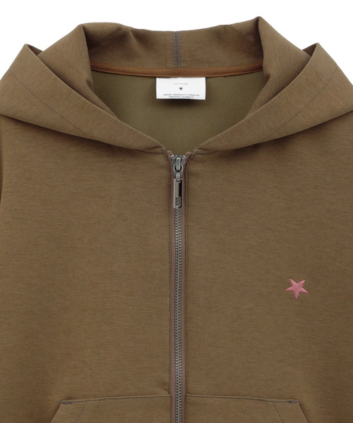 CONVERSE TOKYO(コンバーストウキョウ)の「ONEPOINT STAR★ SHORT HOODIE(パーカー・レディース・ブラック/ブラウン/グリーン・FREE)」の15枚目の写真