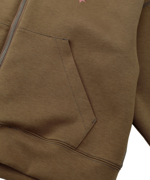 CONVERSE TOKYO(コンバーストウキョウ)の「ONEPOINT STAR★ SHORT HOODIE(パーカー・レディース・ブラック/ブラウン/グリーン・FREE)」の20枚目の写真