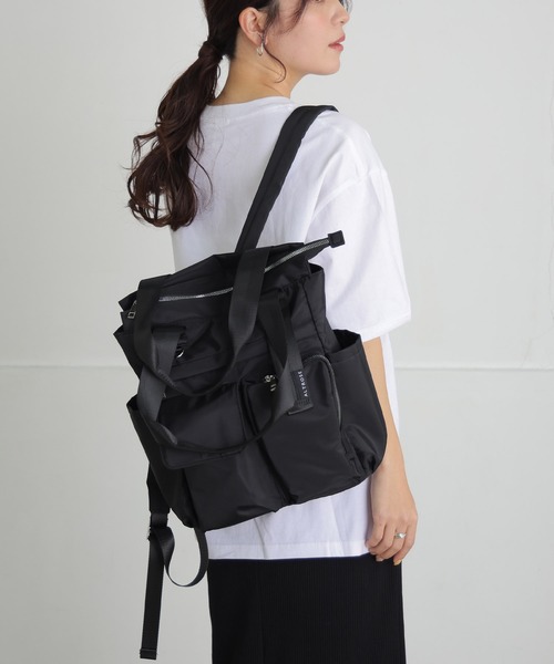 ALTROSE（アルトローズ）の「【A4対応】リュック トート 2WAY 多収納 アトス（バックパック/リュック・レディース・アイボリー/ブラック/グレー・FREE）」の12枚目の写真