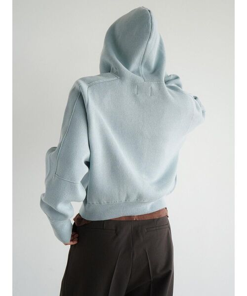 FIKA.(フィーカ)の「Cotton knit double zip hoodie(パーカー・レディース・杢グレー/オフホワイト/ブルー・MEDIUM)」の6枚目の写真