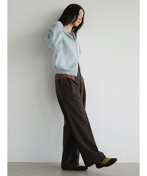 FIKA.(フィーカ)の「Cotton knit double zip hoodie(パーカー・レディース・杢グレー/オフホワイト/ブルー・MEDIUM)」の13枚目の写真