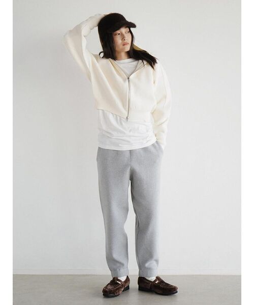 FIKA.(フィーカ)の「Cotton knit double zip hoodie(パーカー・レディース・杢グレー/オフホワイト/ブルー・MEDIUM)」の21枚目の写真