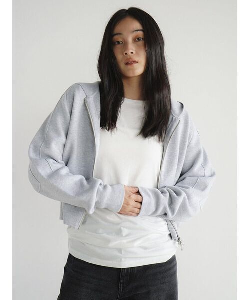FIKA.(フィーカ)の「Cotton knit double zip hoodie(パーカー・レディース・杢グレー/オフホワイト/ブルー・MEDIUM)」の2枚目の写真