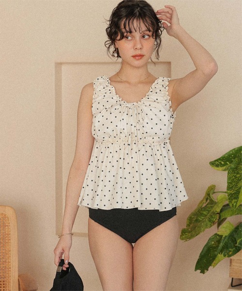 titivate(ティティベイト)の「フロントリボンペプラムビキニ/水着(水着・レディース・ブラック系その他/アイボリー/ブラック/ストライプ/ドット・XL/L/M/S)」の5枚目の写真