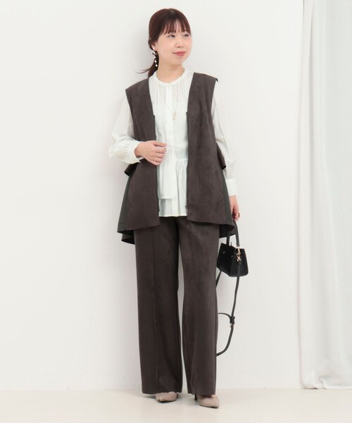 MICO COULIER（ミコクリエ）の「《セレモニー対応》ダブルフェイスフェイクスエードパンツ（その他パンツ・レディース・チャコールグレー/グレイッシュベージュ・38）」の21枚目の写真