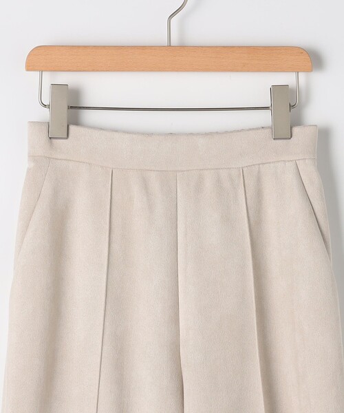 MICO COULIER（ミコクリエ）の「《セレモニー対応》ダブルフェイスフェイクスエードパンツ（その他パンツ・レディース・チャコールグレー/グレイッシュベージュ・38）」の13枚目の写真