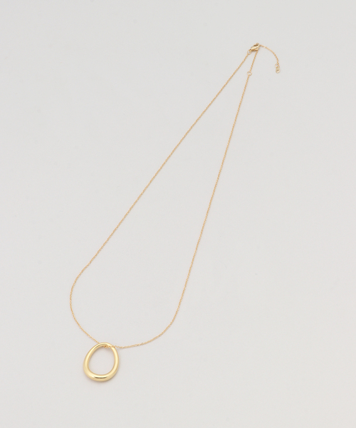 B.C STOCK（ベーセーストック）の「オーバルペンダントロングネックレス（ネックレス・レディース・ゴールド・FREE）」の2枚目の写真