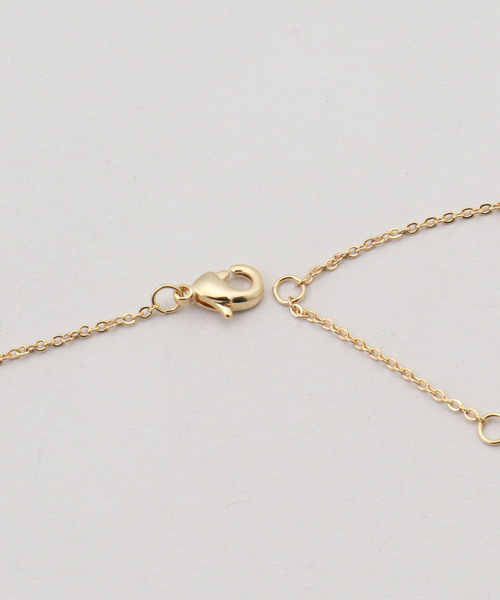 B.C STOCK（ベーセーストック）の「オーバルペンダントロングネックレス（ネックレス・レディース・ゴールド・FREE）」の4枚目の写真