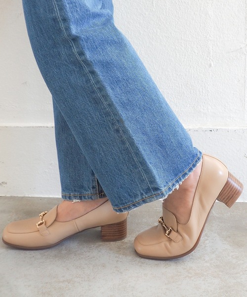 あしながおじさん（アシナガオジサン）の「ビットモカパンプス　6410059（ローファー・レディース・ベージュ/ネイビー/ブラック・22.5cm/23cm/23.5cm/24cm/24.5cm）」の2枚目の写真