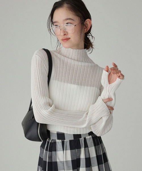 BABYLONE（バビロン）の「2wayシアーリブニット（ニット/セーター・レディース・ホワイト/ネイビー/イエロー・フリー）」の2枚目の写真