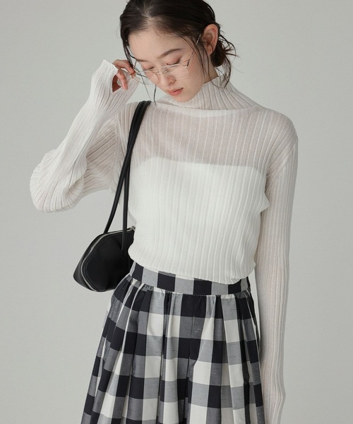 BABYLONE（バビロン）の「2wayシアーリブニット（ニット/セーター・レディース・ホワイト/ネイビー/イエロー・フリー）」の5枚目の写真