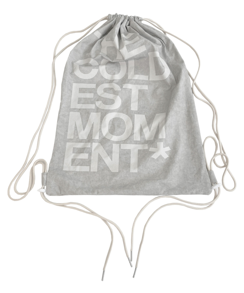 THECOLDESTMOMENT(ザコールデストモーメント)の「TCMフラワーロゴジムサック(ダーティーホワイト)(バックパック/リュック・レディース・その他・ONE SIZE)」の4枚目の写真