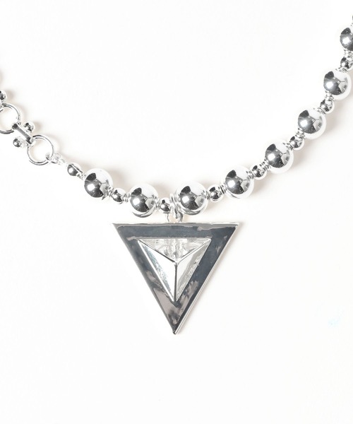 HARE(ハレ)の「トライアングルツキネックレス(HARE)(ネックレス・レディース・シルバー/ブラック・FREE)」の6枚目の写真