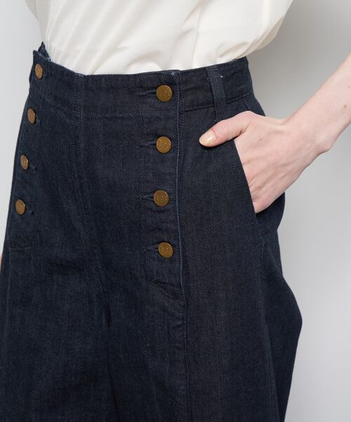 LANVIN en Bleu（ランバンオンブルー）の「Lee×LANVIN en Bleuデニムマリンパンツ（その他パンツ・レディース・ブルー系その他/ネイビー・34/36/38/40）」の19枚目の写真