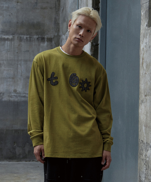 TONY LAWRENCE(トニーローレンス)の「アプリケパッチロングスリーブライトグリーン(Tシャツ/カットソー・レディース・その他・LARGE/MEDIUM/SMALL)」の4枚目の写真