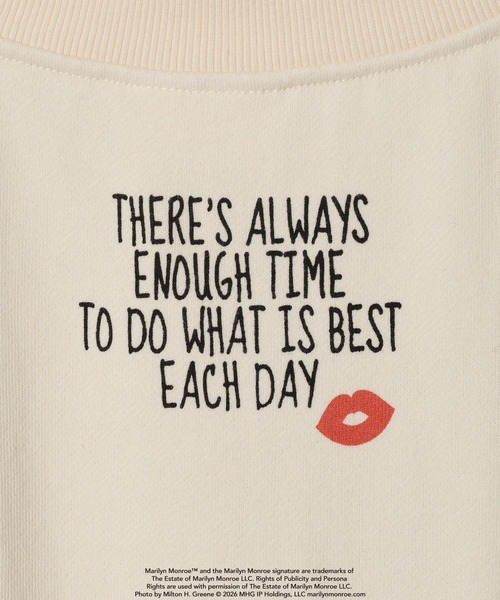 BAYFLOW（ベイフロー）の「【マリリン・モンロー生誕100周年】スウェットプルオーバー（スウェット・レディース・グレー/ブラック/アイボリー・FREE）」の14枚目の写真