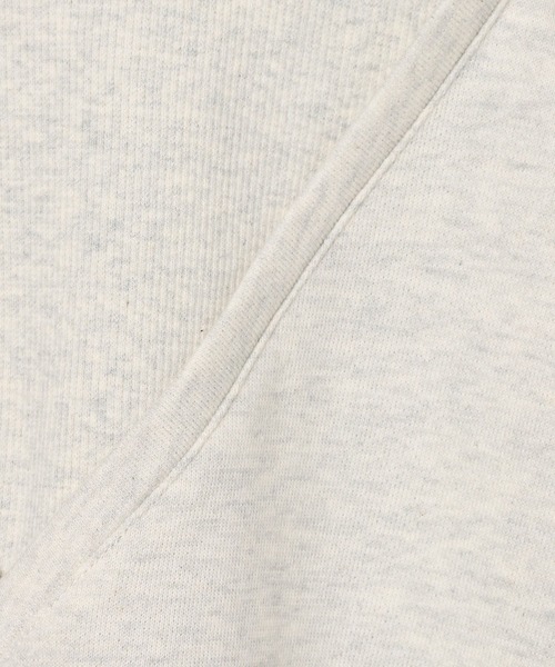 BAYFLOW(ベイフロー)の「フェイクレイヤードオフショルプルオーバー(Tシャツ/カットソー・レディース・ブラック/オフホワイト・FREE)」の10枚目の写真