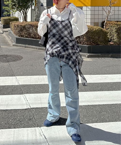 PILIT(ピリット)の「バイアスチェック フリルキャミソール(シャツ/ブラウス・レディース・ブラウン/ブラック・MEDIUM)」の13枚目の写真
