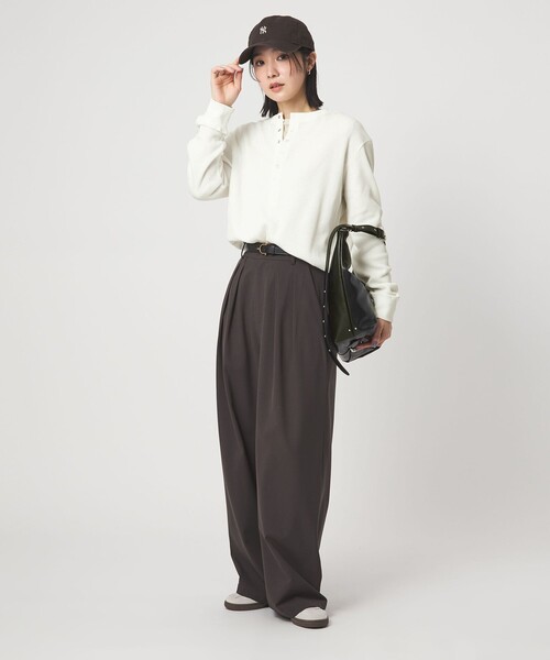 green label relaxing（グリーンレーベルリラクシング）の「【WEB限定】＜at ease＞ワッフル ヘンリーネック ロングスリーブ カットソー（Tシャツ/カットソー・レディース・オフホワイト/ライトピンク/ネイビー・FREE）」の7枚目の写真