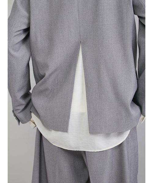 Mila Owen（ミラオーウェン）の「シャツレイヤードジャケット（テーラードジャケット・レディース・グレー/ネイビー/ベージュ・1/0）」の18枚目の写真