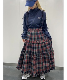 WC（ダブル シー）の「ロングスカート（スカート）」