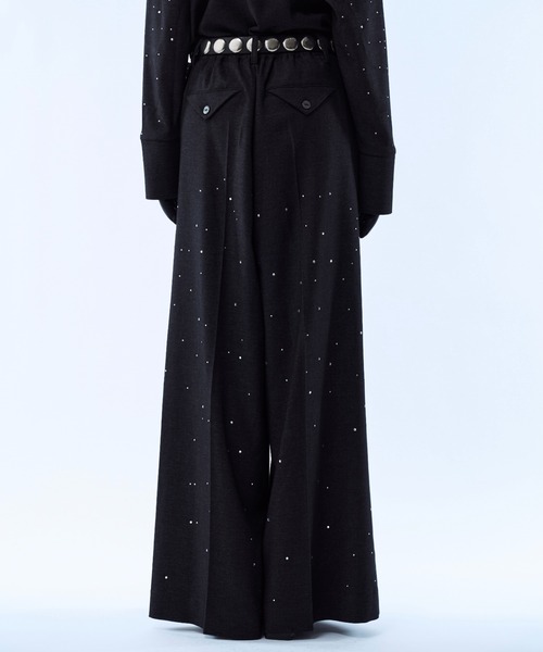 seyto（セイト）の「Rhinestone detail wide straight pants / ラインストーンディティールワイドストレートパンツ（その他パンツ・メンズ・ブラック/ブラウン・3/2/1）」の3枚目の写真