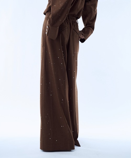 seyto（セイト）の「Rhinestone detail wide straight pants / ラインストーンディティールワイドストレートパンツ（その他パンツ・メンズ・ブラック/ブラウン・3/2/1）」の22枚目の写真