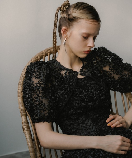 et.UNiVER（エトユニベール）の「Bloom noir dress（ドレス・レディース・イエロー/ブラウン/ブラック/グレー・SMALL/MEDIUM/LARGE）」の17枚目の写真