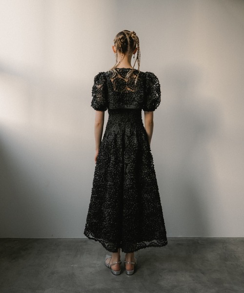 et.UNiVER（エトユニベール）の「Bloom noir dress（ドレス・レディース・イエロー/ブラウン/ブラック/グレー・SMALL/MEDIUM/LARGE）」の5枚目の写真