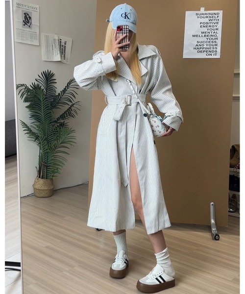 inst.ALL(インストール)の「ストライプ柄ロングトレンチコート(トレンチコート・レディース・ホワイト・M)」の13枚目の写真