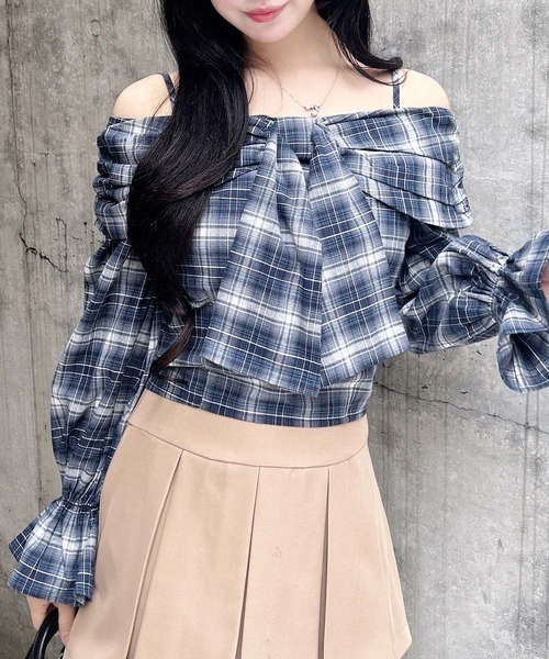 INGNI（イング）の「リボンオフショルチェック柄ブラウス（シャツ/ブラウス・レディース・ネイビー系2/ブラック系・M）」の11枚目の写真