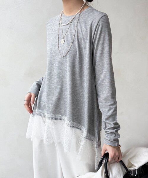 DouDou(ドゥドゥ)の「【WEB限定/セットアップ可能】裾レーストップス(Tシャツ/カットソー・レディース・グレー/オフホワイト/ブラック・FREE)」の20枚目の写真
