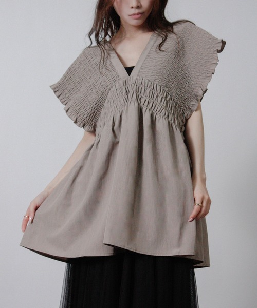 Social GIRL(ソーシャルガール)の「シャーリングチュニック シャーリングシャツ 半袖 ノースリーブ(シャツ/ブラウス・レディース・グレイッシュベージュ/ブラック/グレー・M)」の21枚目の写真