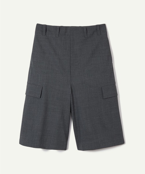 leinwande(ラインヴァンド)の「【leinwande】26SS新作 Straight Cropped Shorts / ストレートクロップドショーツ(スカジャン・レディース・グレー/ネイビー系/イエロー・ONE SIZE)」の2枚目の写真