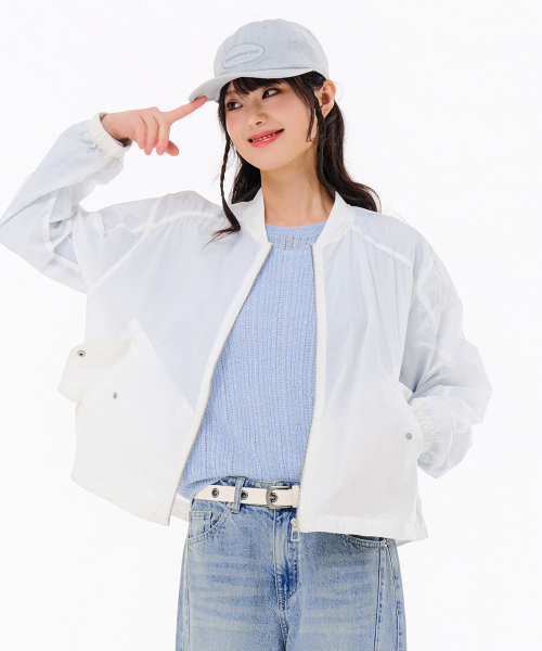 CHASECULT(チェイスカルト)の「女性 軽量 航空ジャンパー-FBRG4171C01(ナイロンジャケット・レディース・ホワイト・85/90)」の4枚目の写真