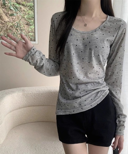shyam inspiration(シャムインスピレーション)の「人気につき再登場!/シアードットタイトロンT(Tシャツ/カットソー・レディース・アイボリー/グレー・M/S)」の14枚目の写真