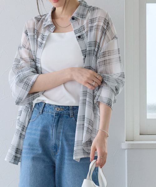 Pierrot(ピエロ)の「シアーチェックオーバーシャツ(シャツ/ブラウス・レディース・ブラック/ブラック系その他/オフホワイト・M)」の1枚目の写真