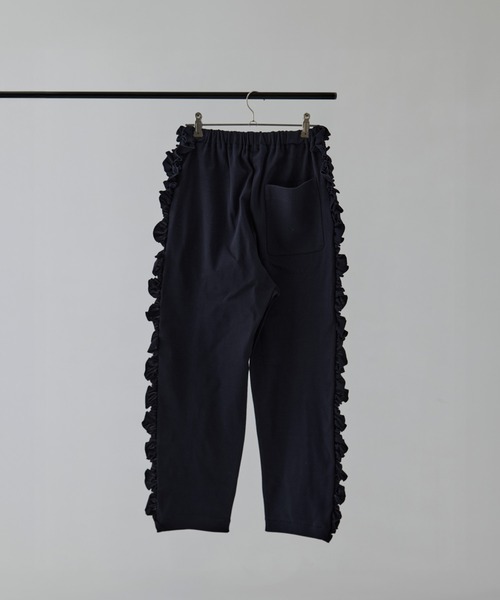 RhodolirioN（ロドリリオン）の「[RhodolirioN/ロドリリオン]Swallow Frill Side Pant（その他パンツ・レディース・ブラック/ダークネイビー・0/1）」の4枚目の写真
