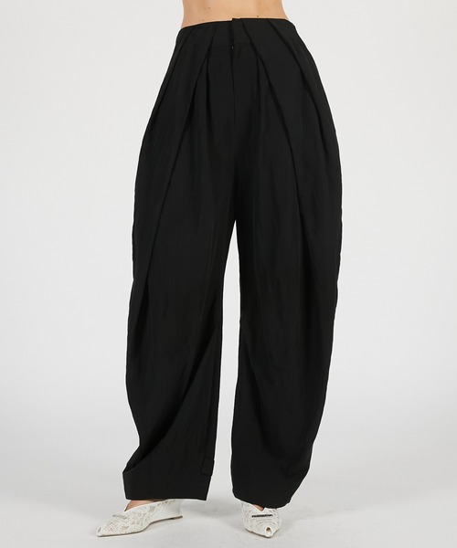 PRANK PROJECT(プランクプロジェクト)の「【2026Summer Pre-Order】タックフォルムボリュームパンツ / Tuck Form Volume Pants(その他パンツ・レディース・ホワイト/ブラック・36/38)」の12枚目の写真