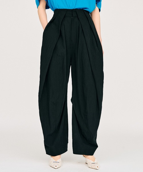 PRANK PROJECT(プランクプロジェクト)の「【2026Summer Pre-Order】タックフォルムボリュームパンツ / Tuck Form Volume Pants(その他パンツ・レディース・ホワイト/ブラック・36/38)」の5枚目の写真