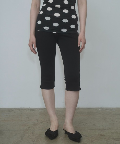 FEKETE(フェケテ)の「stretch capri pants / ストレッチカプリパンツ(その他パンツ・レディース・ブラック/プラム/チェック・MEDIUM/SMALL/LARGE)」の1枚目の写真