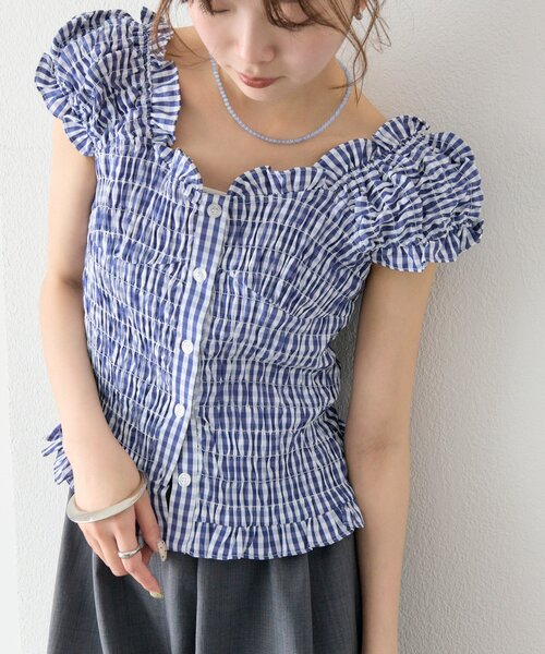 mystic（ミスティック）の「シャーリングフレンチブラウス（シャツ/ブラウス・レディース・オフホワイト/ブラック/レッド/ネイビー・FREE）」の22枚目の写真