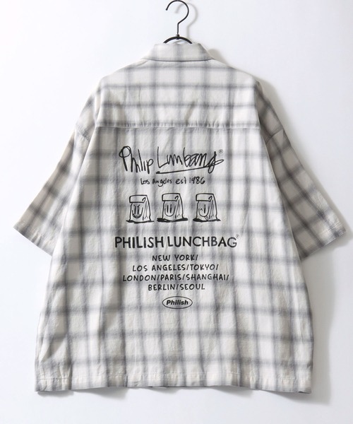 SITRY（シトリー）の「Philip Lumbang/フィリップ・ランバン オーバーサイズ バックプリント ワンポイント刺繍 オンブレチェック 半袖シャツ（シャツ/ブラウス・メンズ・ホワイト/ブラック・XL/L/M）」の4枚目の写真