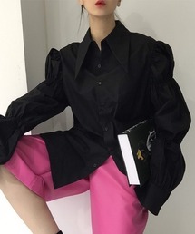 ピークカラー パフスリーブ ギャザー 長袖 前ボタン ブラウス