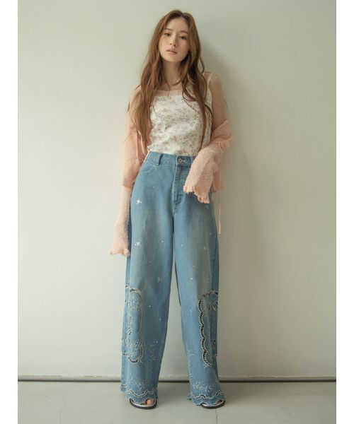 LILY BROWN（リリーブラウン）の「[L.B CANDY STOCK]カットワークビジューデニムパンツ（デニムパンツ・レディース・ホワイト/ブルー・0/1）」の6枚目の写真