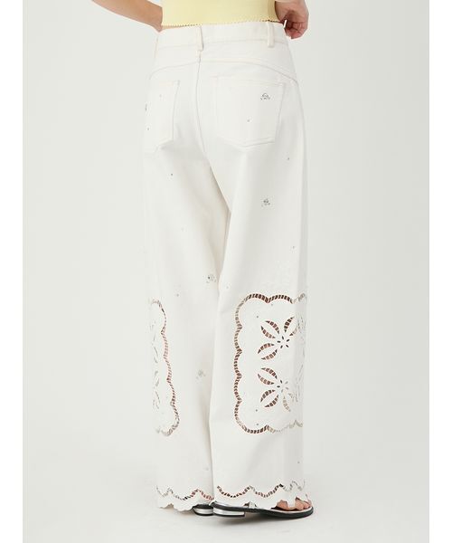 LILY BROWN（リリーブラウン）の「[L.B CANDY STOCK]カットワークビジューデニムパンツ（デニムパンツ・レディース・ホワイト/ブルー・0/1）」の10枚目の写真
