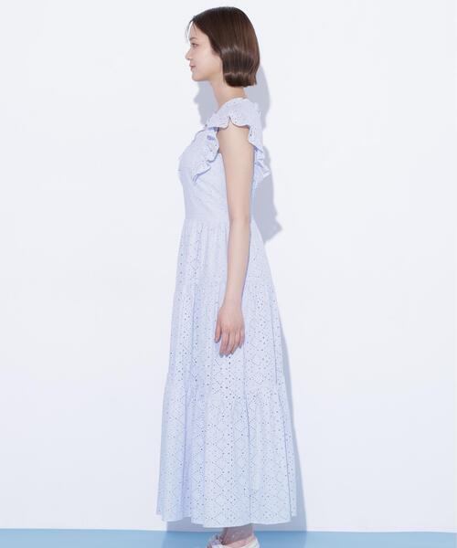 JILL by JILL STUART(ジルバイジルスチュアート)の「カットワークティアードワンピース(ワンピース・レディース・ブルー/ブラック/ホワイト・FREE)」の14枚目の写真
