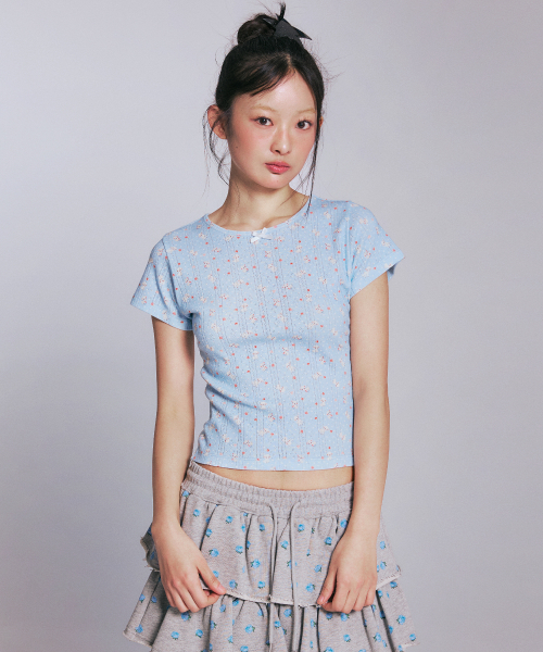 YOUHEE(ユヒ)の「SHEEP PATTERN EYELET T-SHIRTS_LIGHT BLUE(Tシャツ/カットソー・レディース・その他・SMALL/MEDIUM)」の1枚目の写真