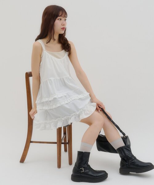 DISCOAT（ディスコート）の「【umm.】裾フリルキャミチュニック（シャツ/ブラウス・レディース・ブラック/オフホワイト/サックスブルー・FREE）」の15枚目の写真